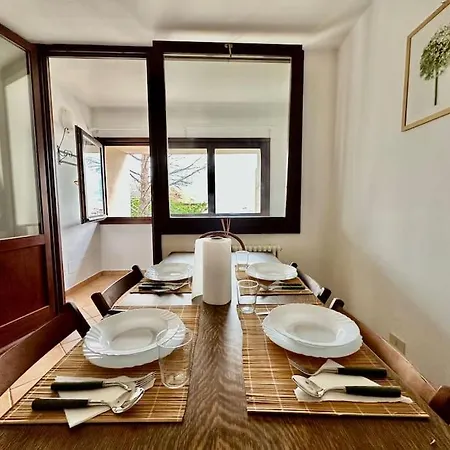 アパート Stephanie コモ