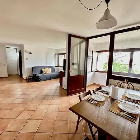 Stephanie Apartman Como